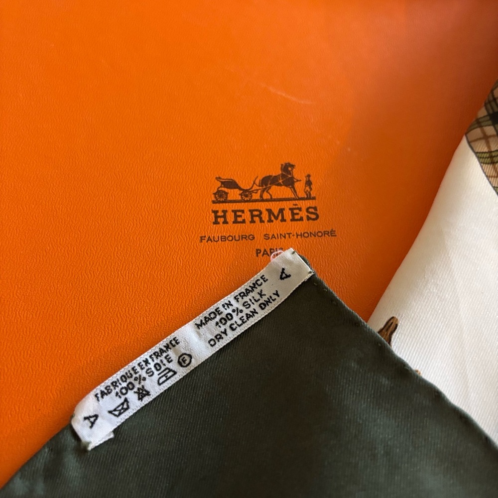 Hermes Authentic Silk Scarf - Picture 4 of 16